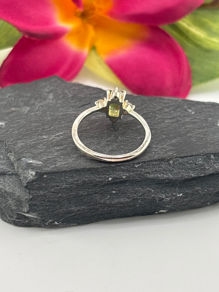 925 Sterling Silver, Peridot &CZ Accented Ring Size 5