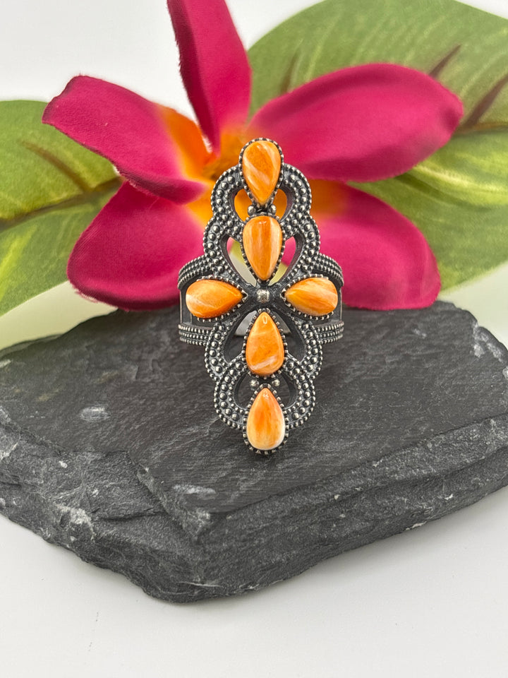 Orange Spiny oyster and 925 Sterling Silver Ring - Size 9