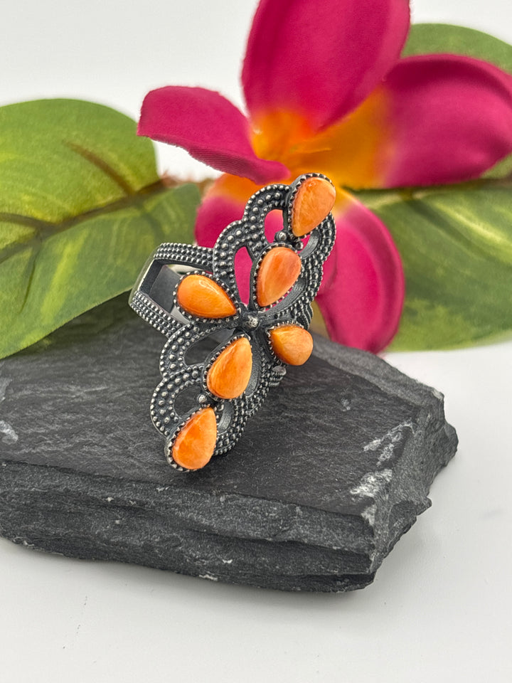 Orange Spiny oyster and 925 Sterling Silver Ring - Size 10