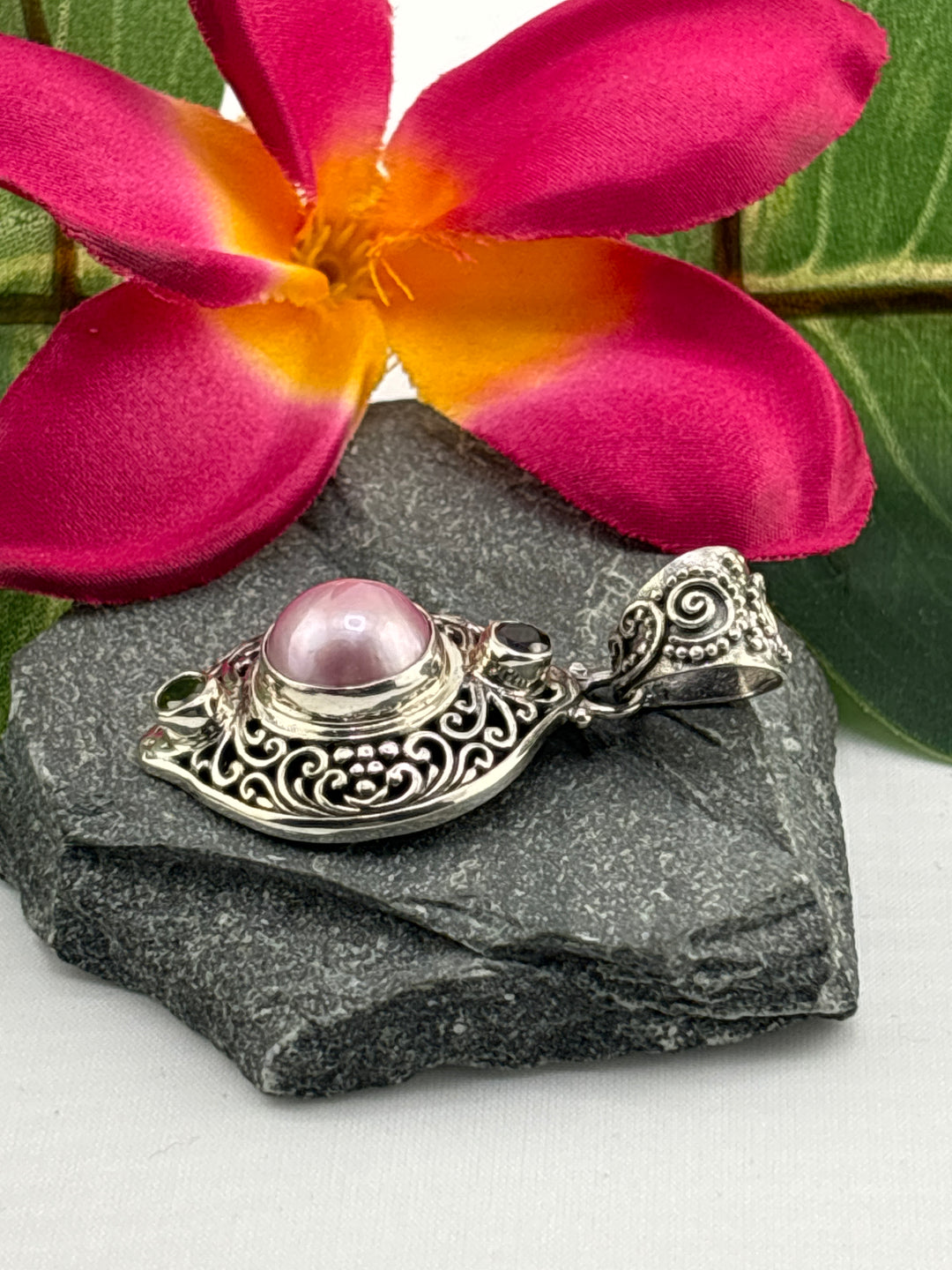 Pink Mabe Pearl/Garnet/Peridot Bali Pendant