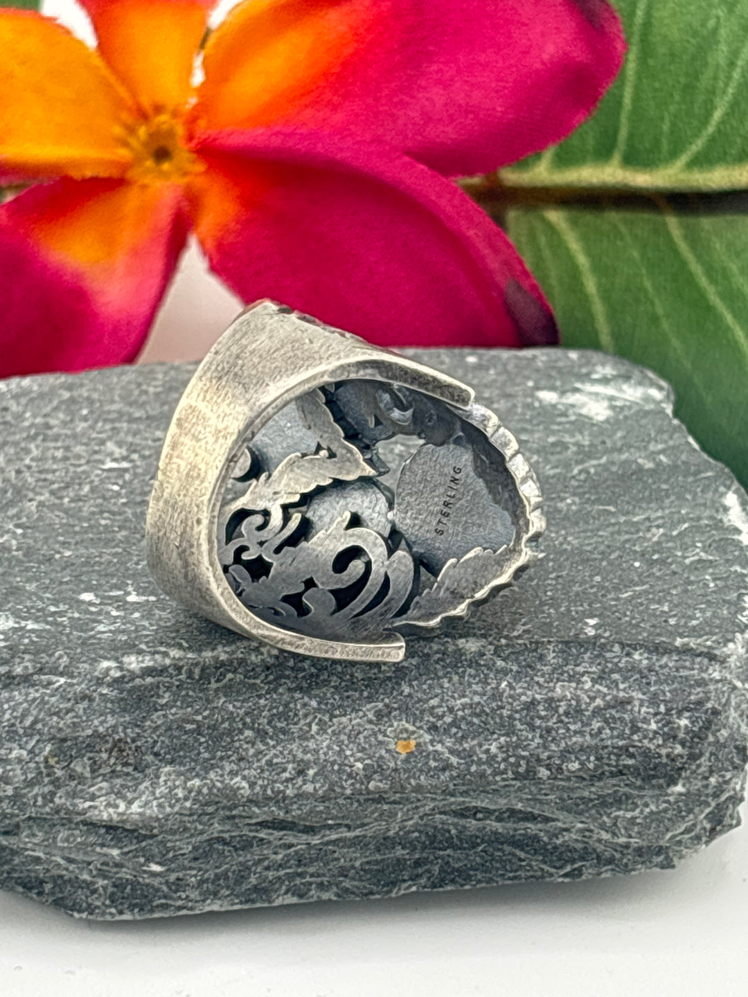 Cluster Shield Ring Size 8