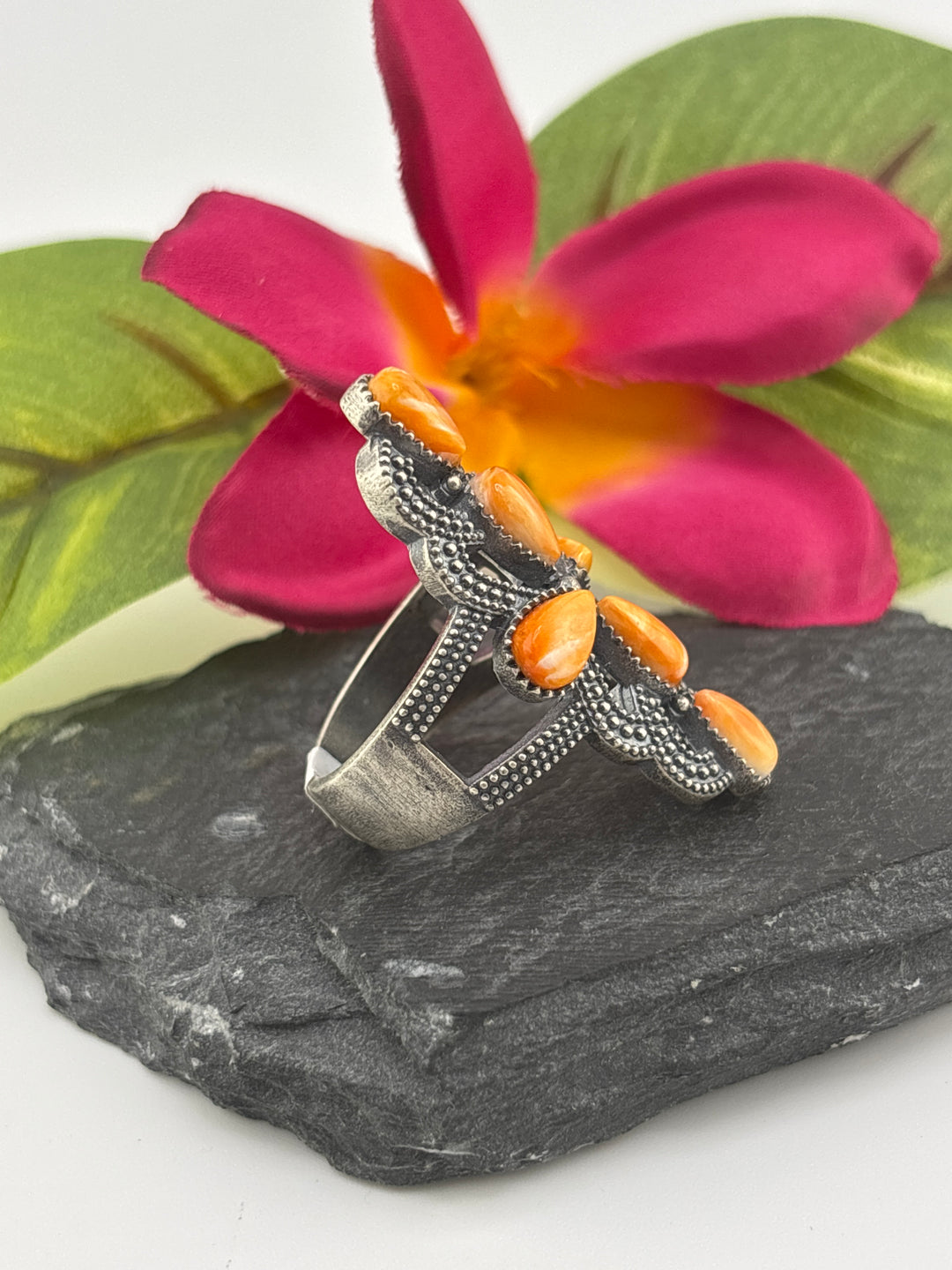 Orange Spiny oyster and 925 Sterling Silver Ring - Size 9