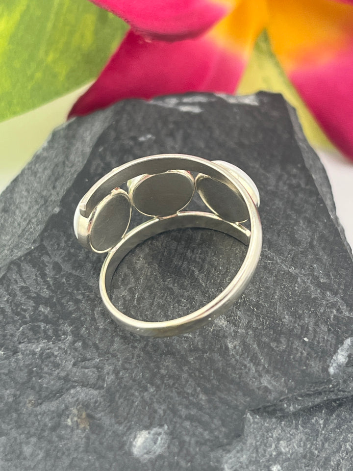 Shiva Shell and 925 Sterling Silver Ring