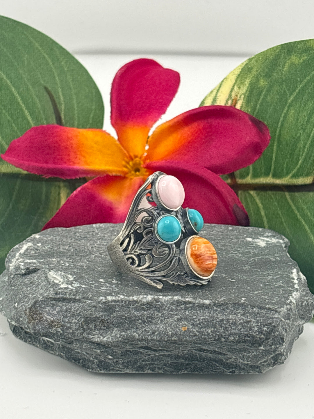 Cluster Shield Ring Size 7.5