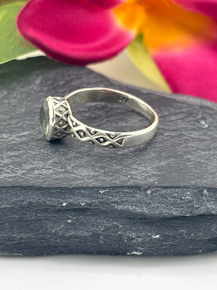 Tourmaline and 925 Sterling Silver Ring Size 6.5