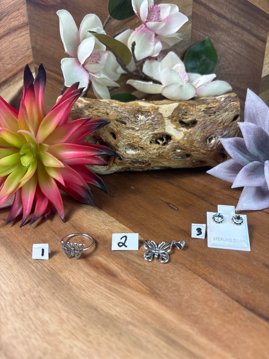 RESERVED FOR: Vivianna Ruano959 7/25/24- 3 Sterling Silver Items