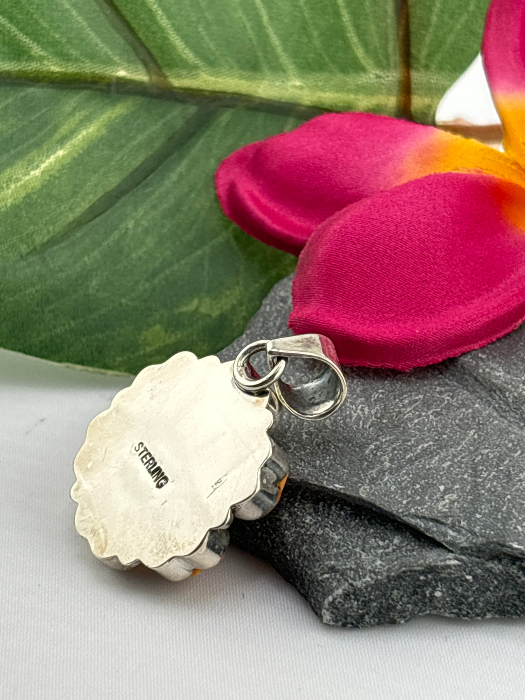 Spiny Oyster & Turquoise Heart Flower Pendant