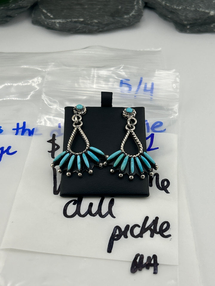 RESERVED FOR: Whats the dill pickle - 5/4/2025 tiktok Live Show - 1 Sterling Silver Items