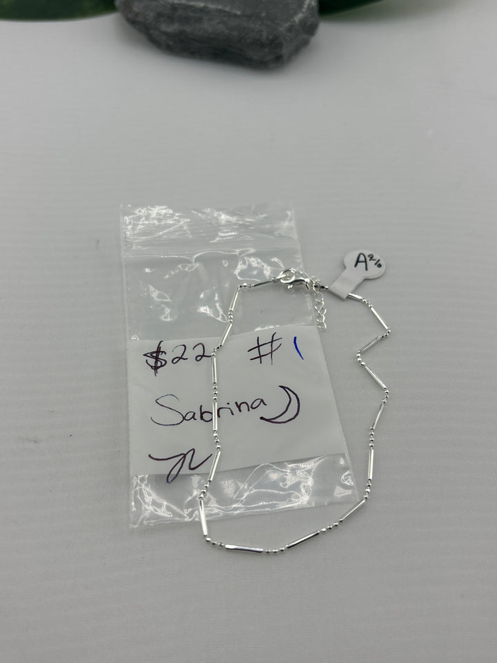 RESERVED FOR: Sabrina 🌙- 4/10/2025 tiktok Live Show - 1 Sterling Silver Items