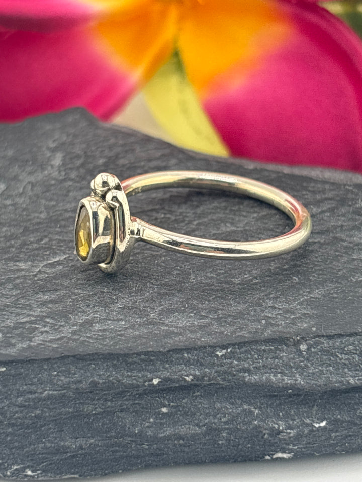 Tourmaline and 925 Sterling Silver Ring Size 8