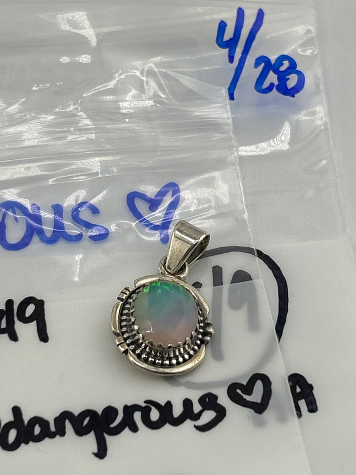 RESERVED FOR: 💜dangerous💜 - 4/28/2025 tiktok Live Show - 1 Sterling Silver Items