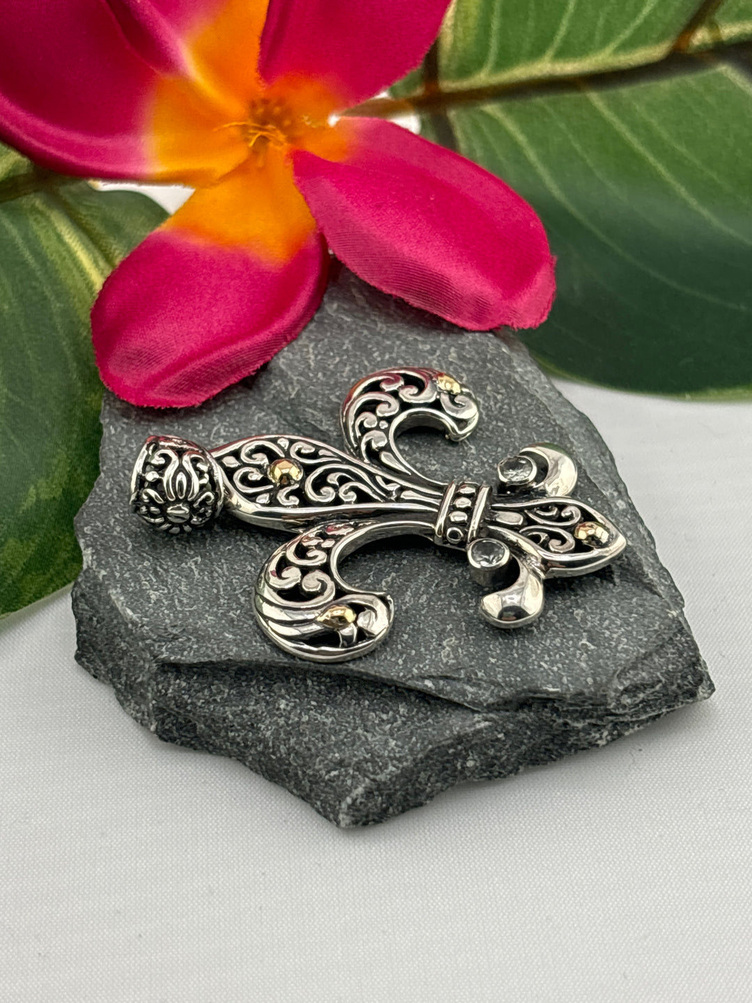 Aquamarine/18k accented Flour-de-lis Pendant