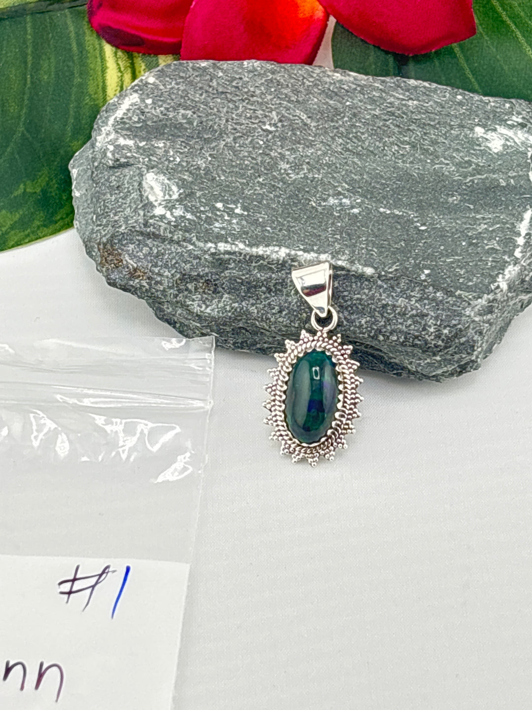 RESERVED FOR: savonn - 3/28/2025 tiktok Live Show - 1 Sterling Silver Items