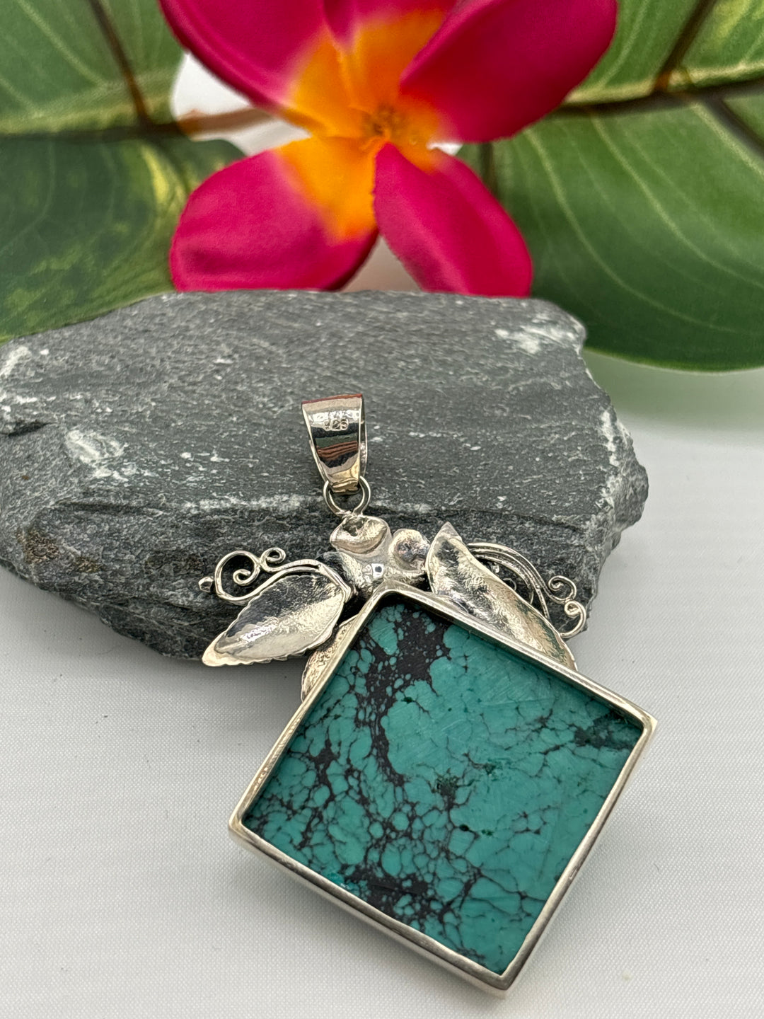 Statement Bali Hubei Turquoise Pendant