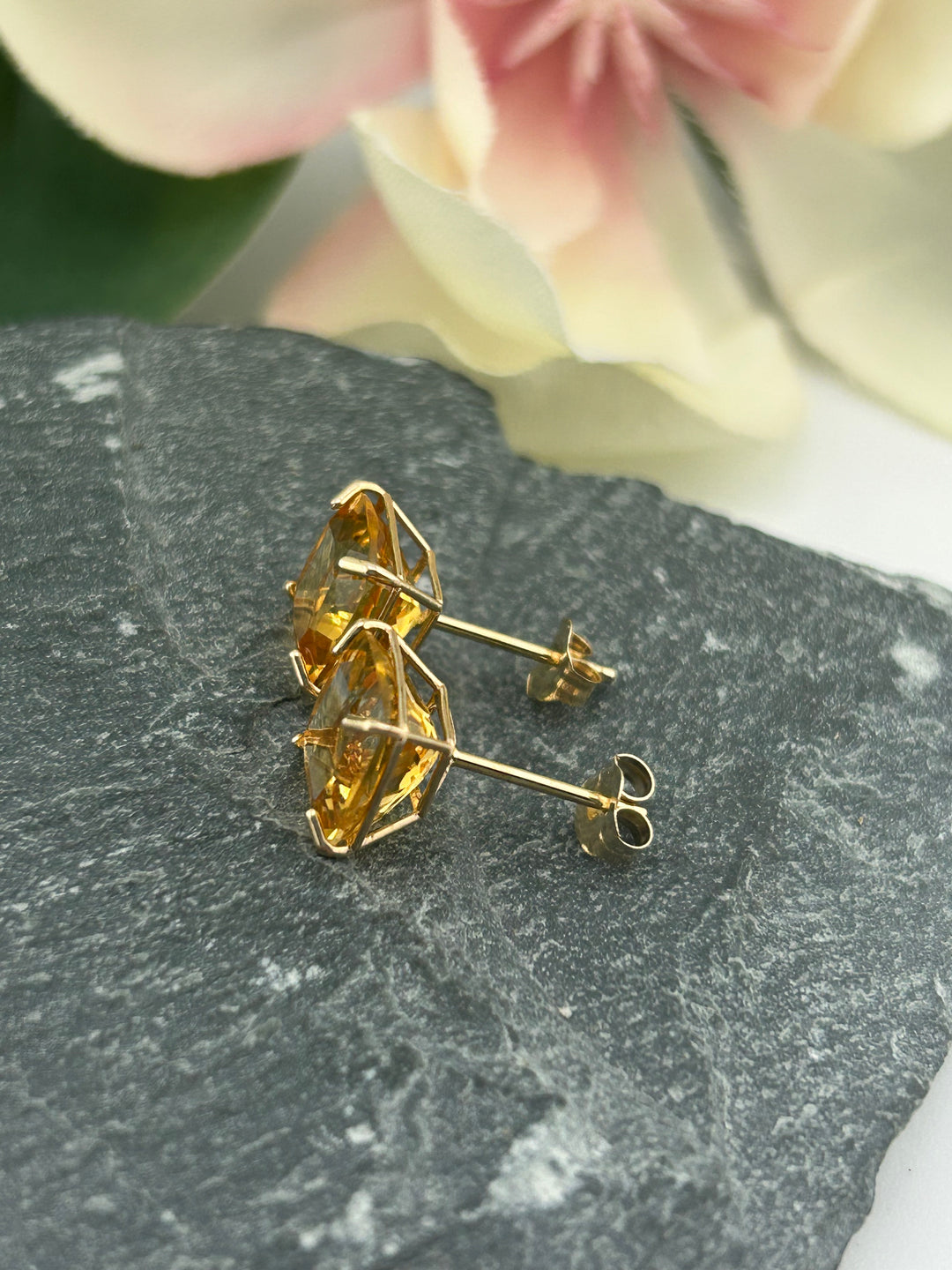 14K Gold Citrine 8mm Post-back Earrings