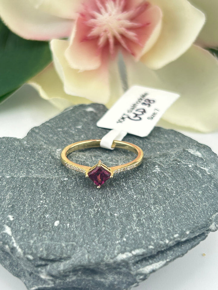 10K Gold Diamond & Rhodolite Ring