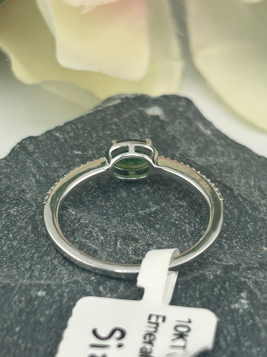 10K White Gold Diamond & Emerald Ring