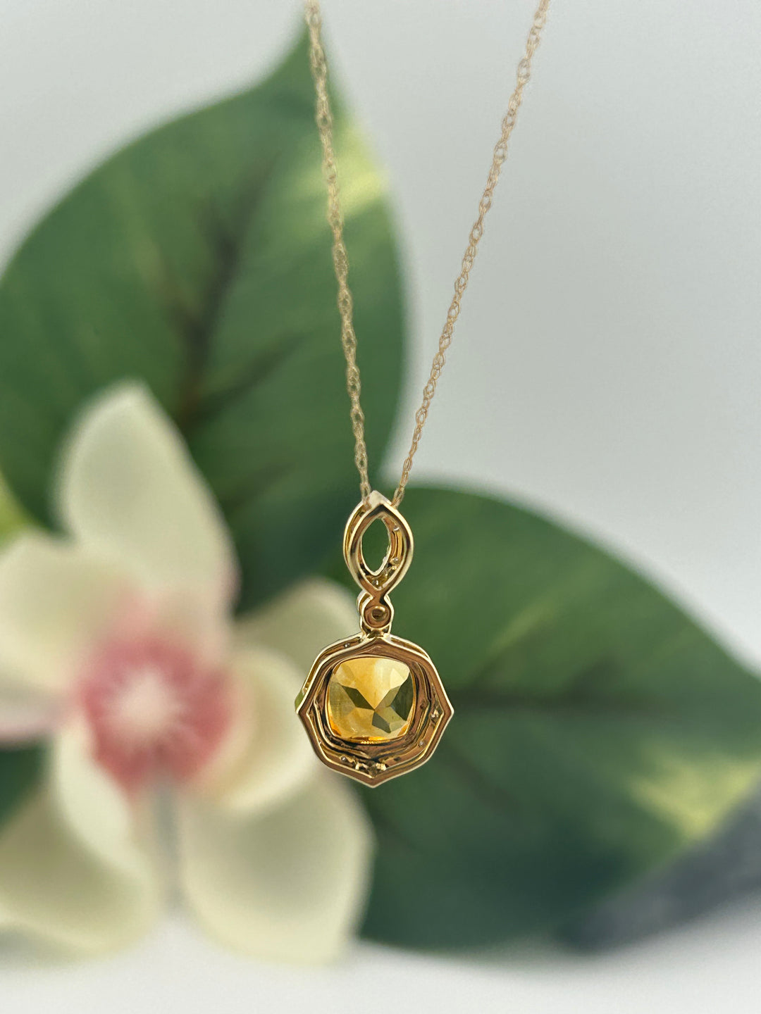 10K Gold Diamond & Citrine Necklace
