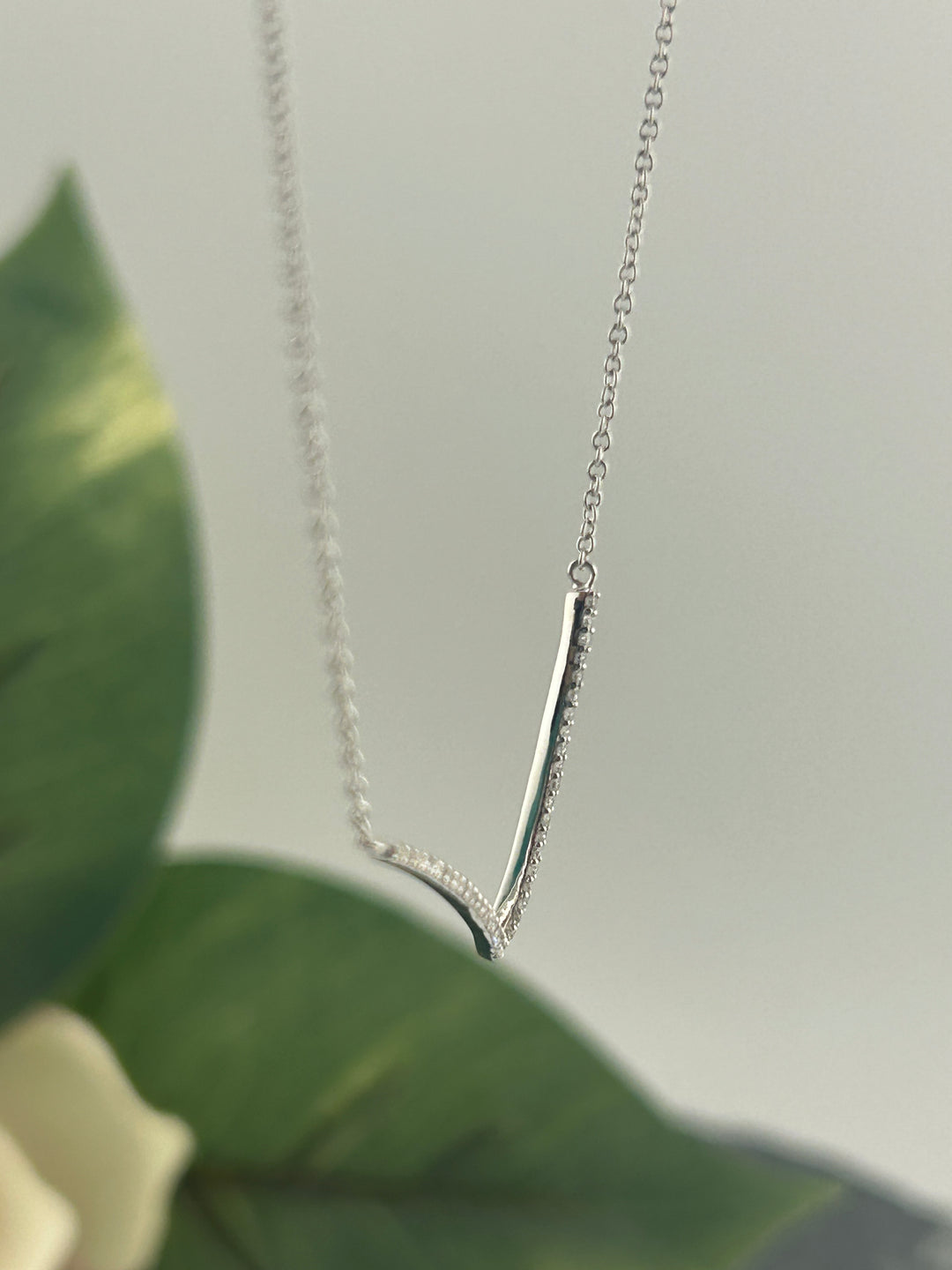 10K White Gold Diamond Necklace