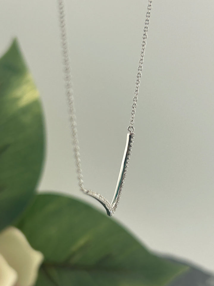 10K White Gold Diamond Necklace