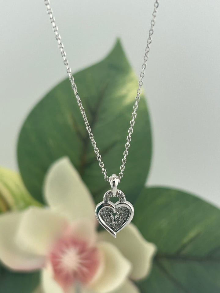 10K White Gold Diamond Heart Necklace