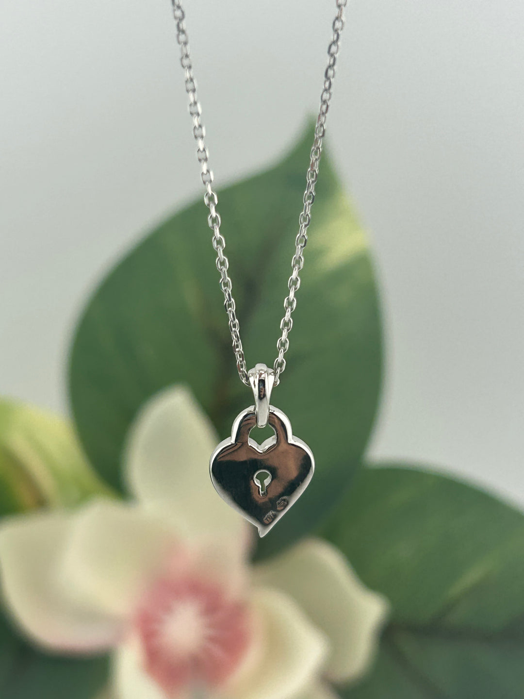 10K White Gold Diamond Heart Necklace