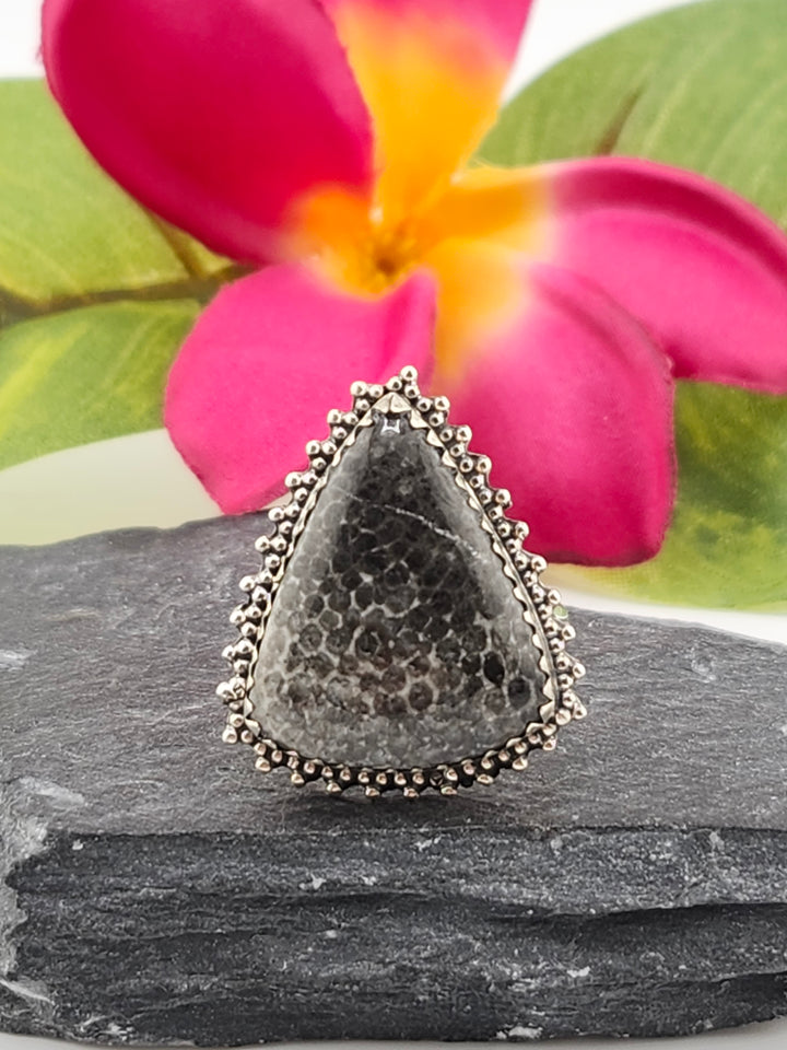 Stingray Coral Ring Size 10