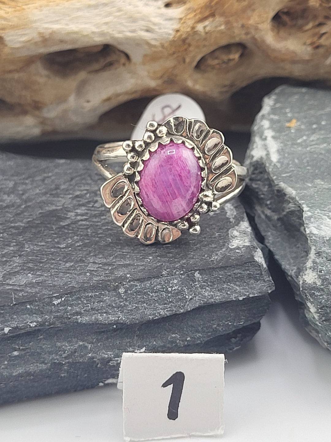 RESERVED FOR: Sweetgrl19761 -A.M Show- 1/8/2025 - 1 Sterling Silver Item