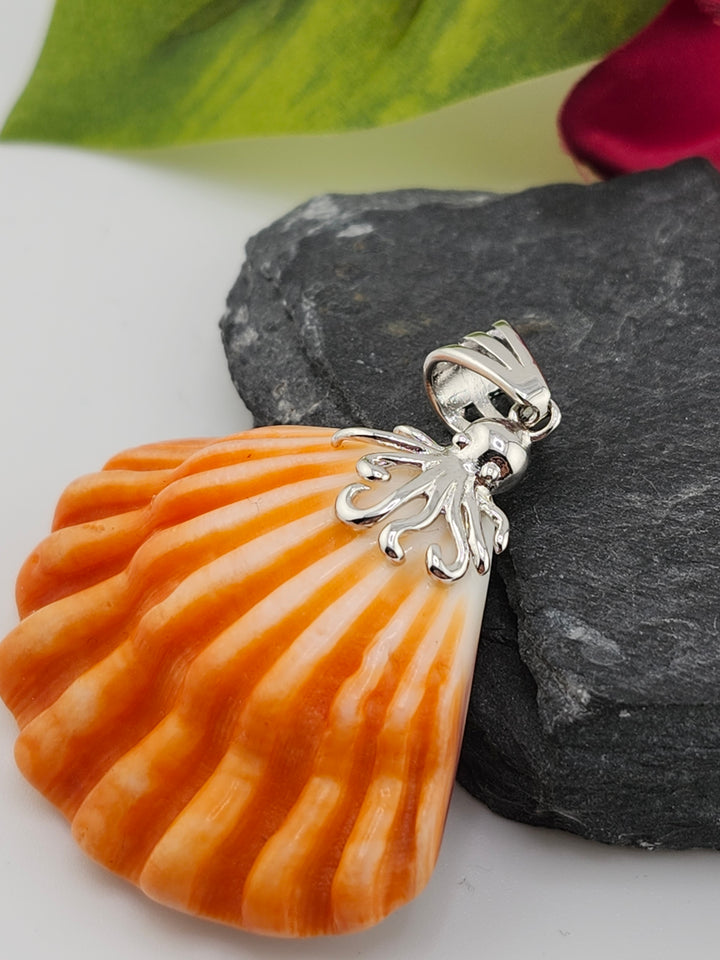 Carved Spiny Oyster Sea Shell Pendant