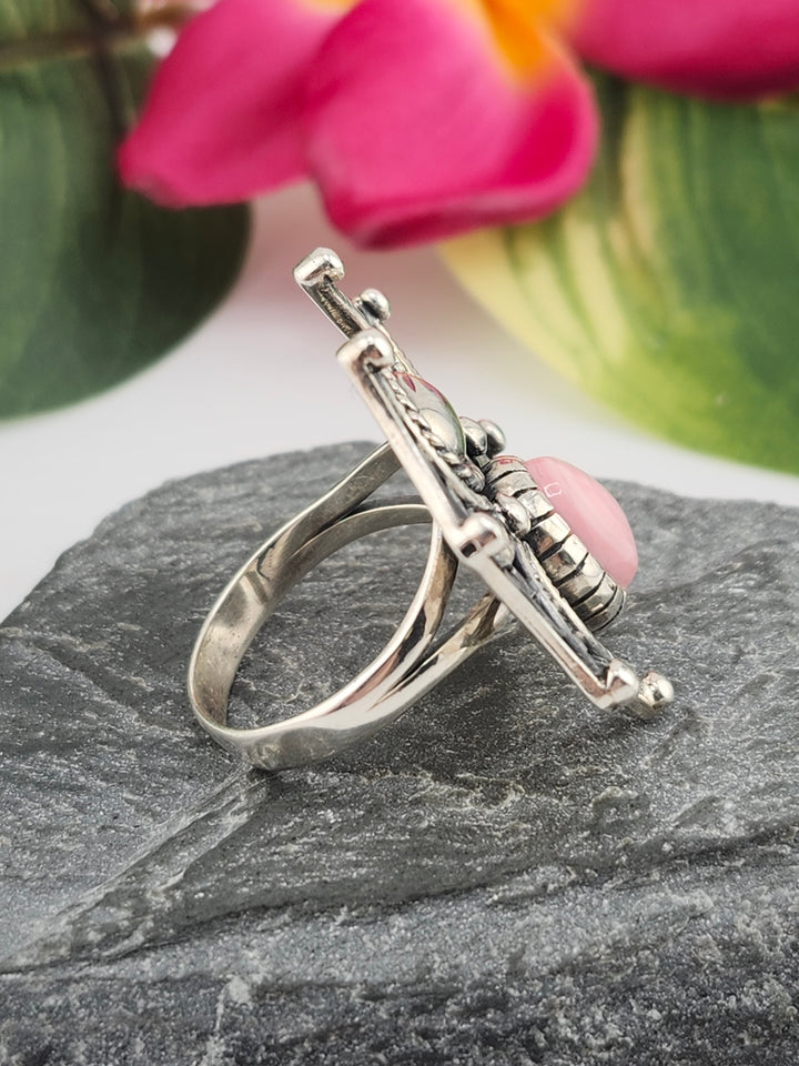 Queen Conch Shell and 925 Sterling Silver Spider Ring - Size 9