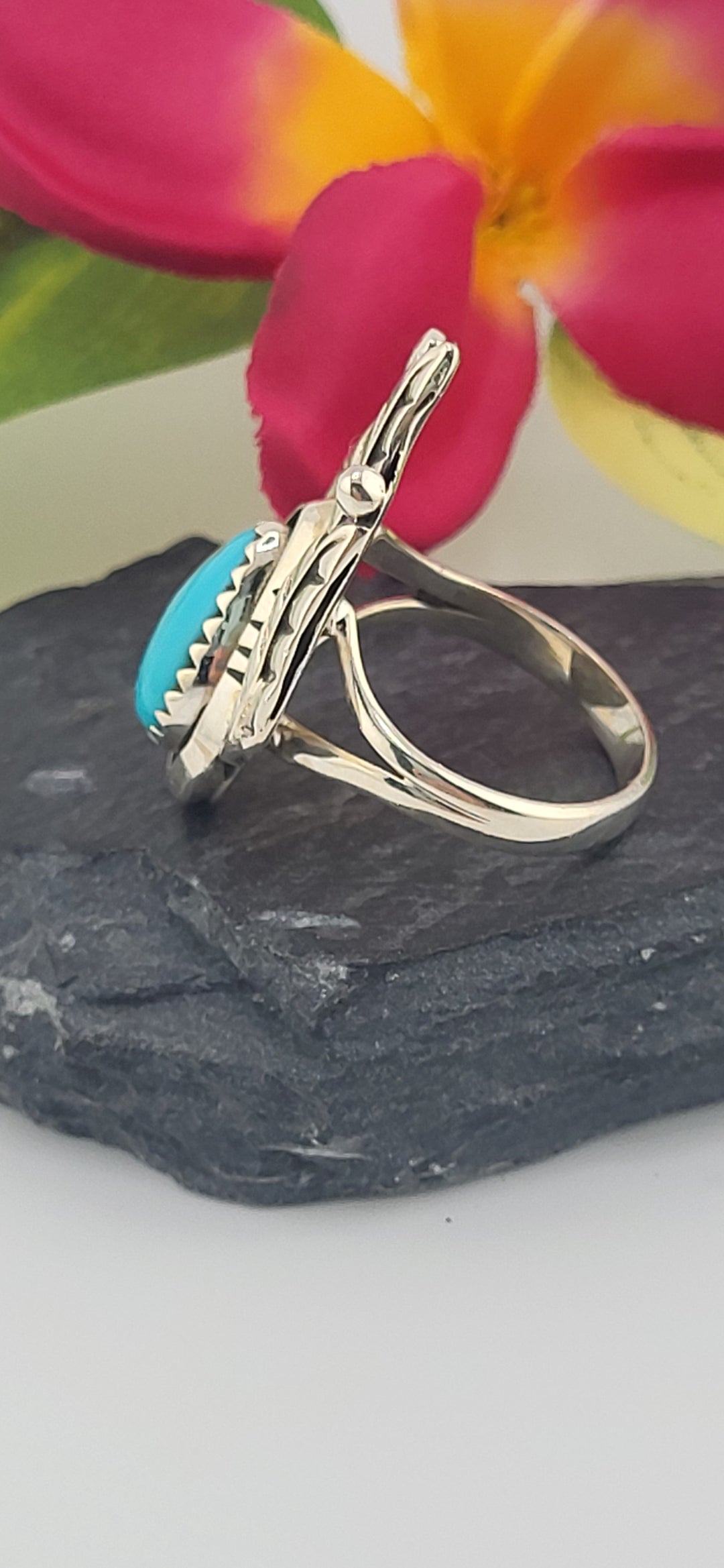 Turquoise and 925 Sterling Silver Ring Size 9
