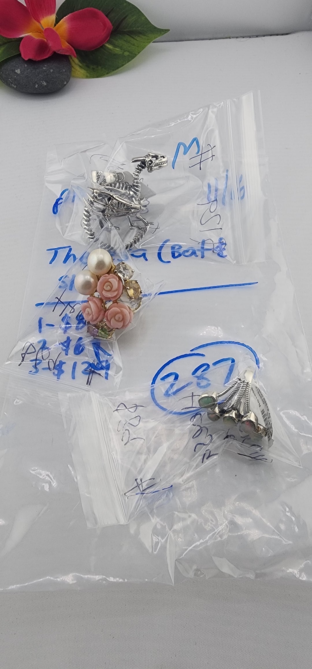 PM SHOW 48HR - RESERVED FOR: Theresa🦇💀 - 11/6/2025 tiktok Live Show - 3 Sterling Silver Items