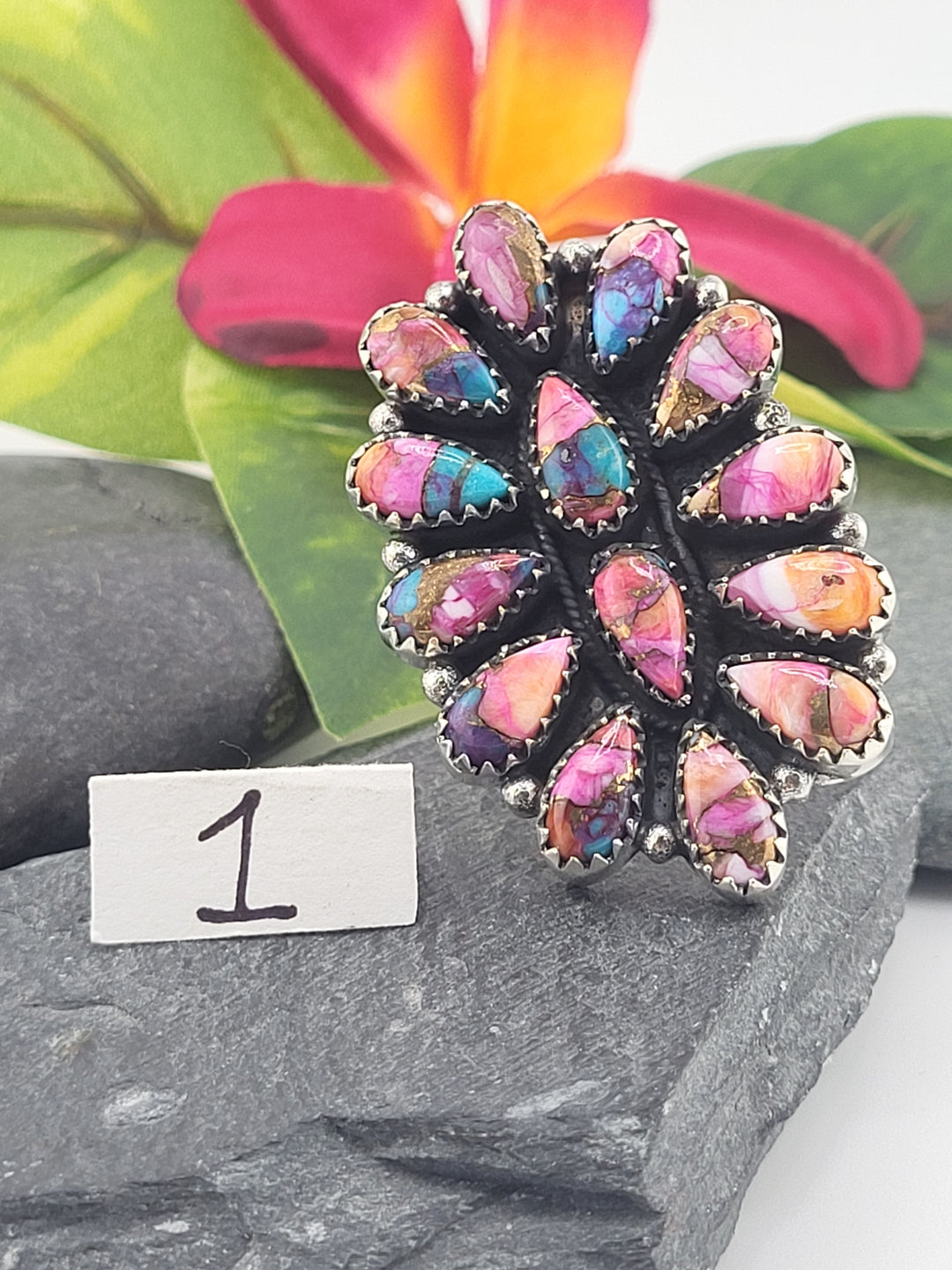 RESERVED FOR: Pearl💕 - AM Show -1/1/2025 - 1 Sterling Silver Item