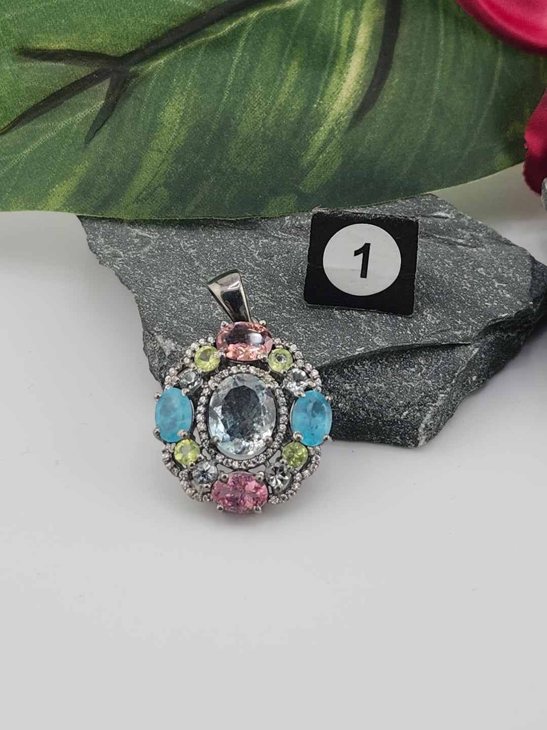 RESERVED FOR: MelTames - 1/25/2025 Show - 1 Sterling Silver Item