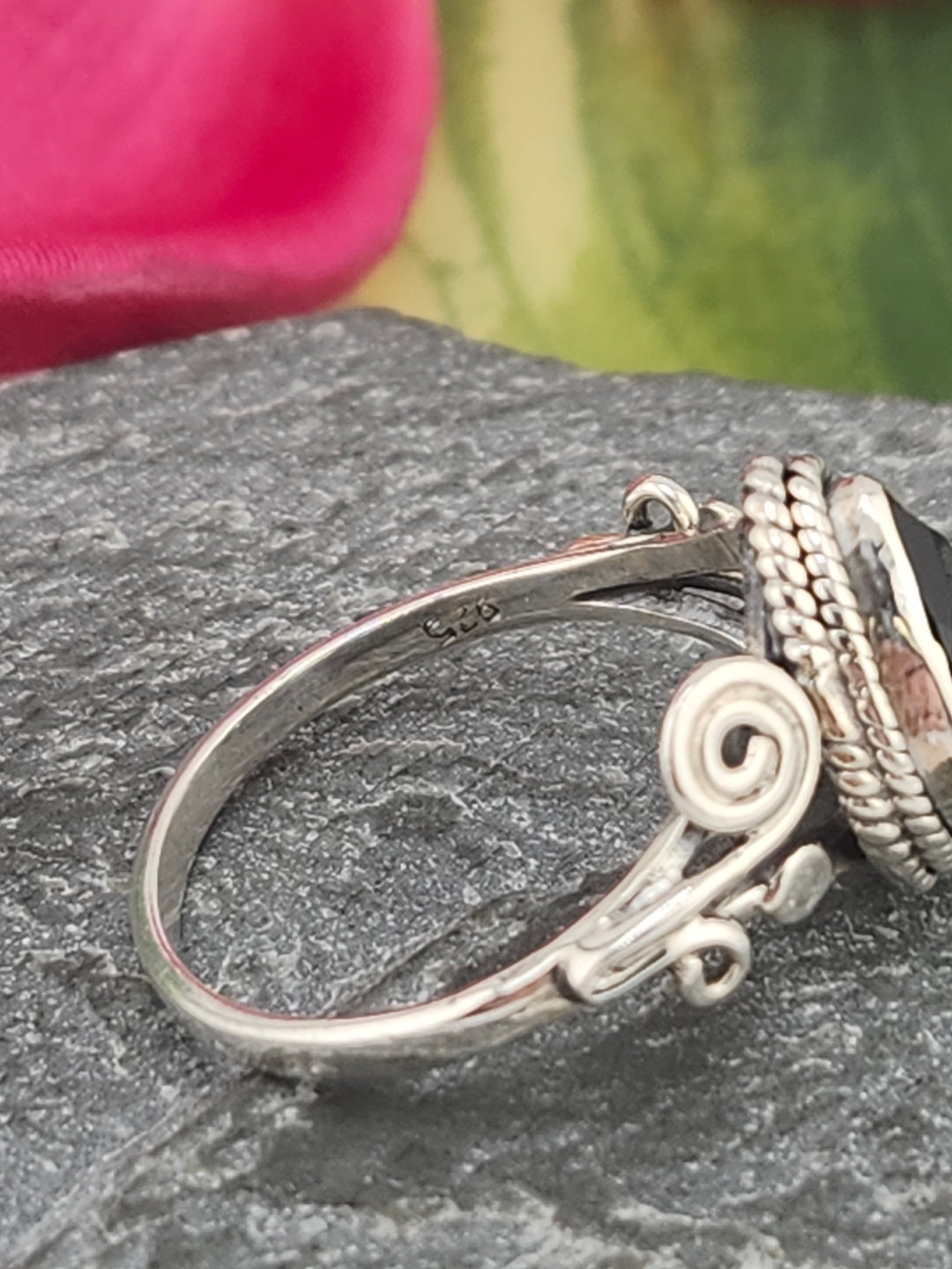 Black Onyx and 925 Sterling Silver Ring - Size 6