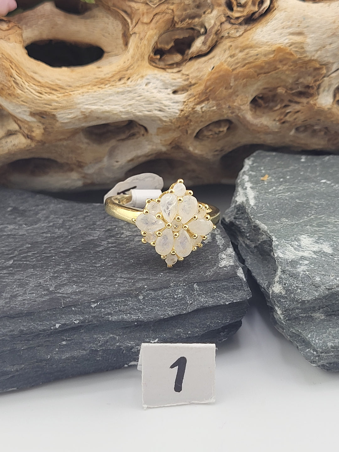 RESERVED FOR: Rahnay -A.M Show- 1/8/2025 - 1 Sterling Silver Item