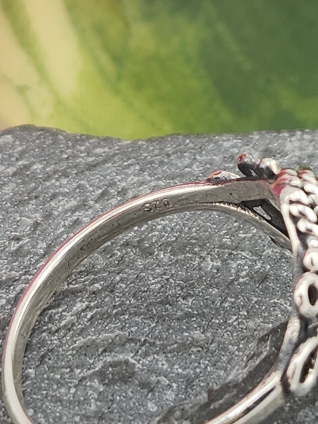 Black Onyx and 925 Sterling Silver Ring - Size 7