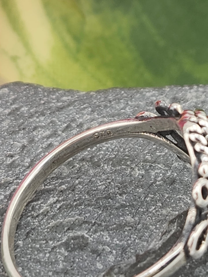 Black Onyx and 925 Sterling Silver Ring - Size 7