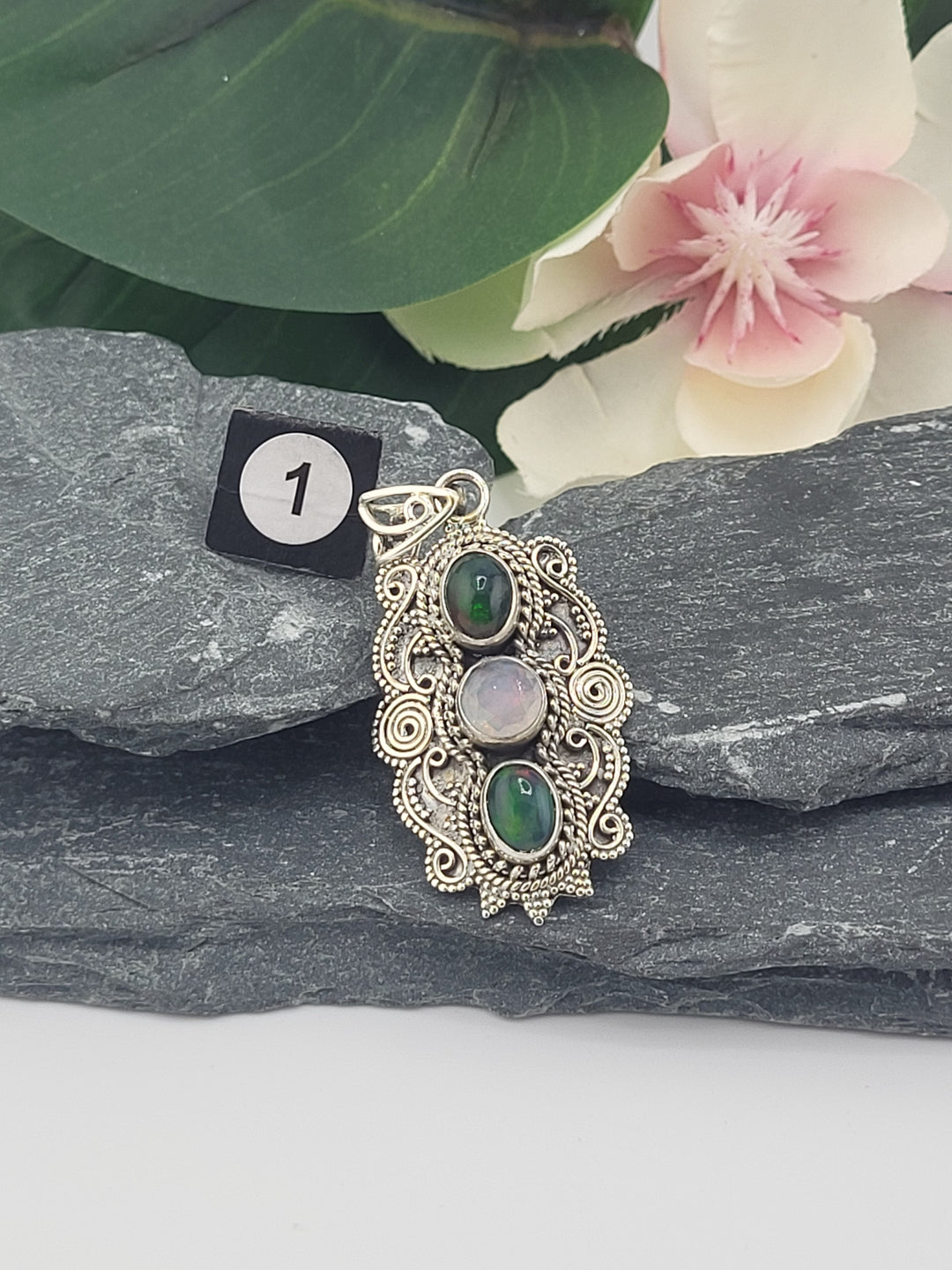 RESERVED FOR: L8DYMAC - 2/8/2025 Show - 1 Sterling Silver Item