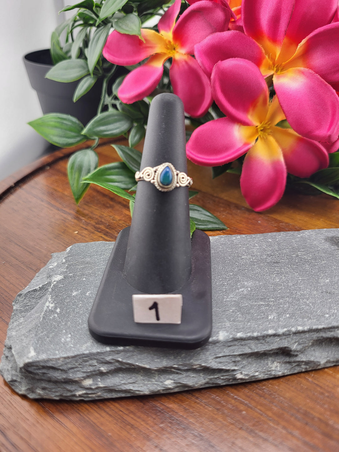 RESERVED FOR: Shay Lee -10/17/2024 - 1 Sterling Silver Items