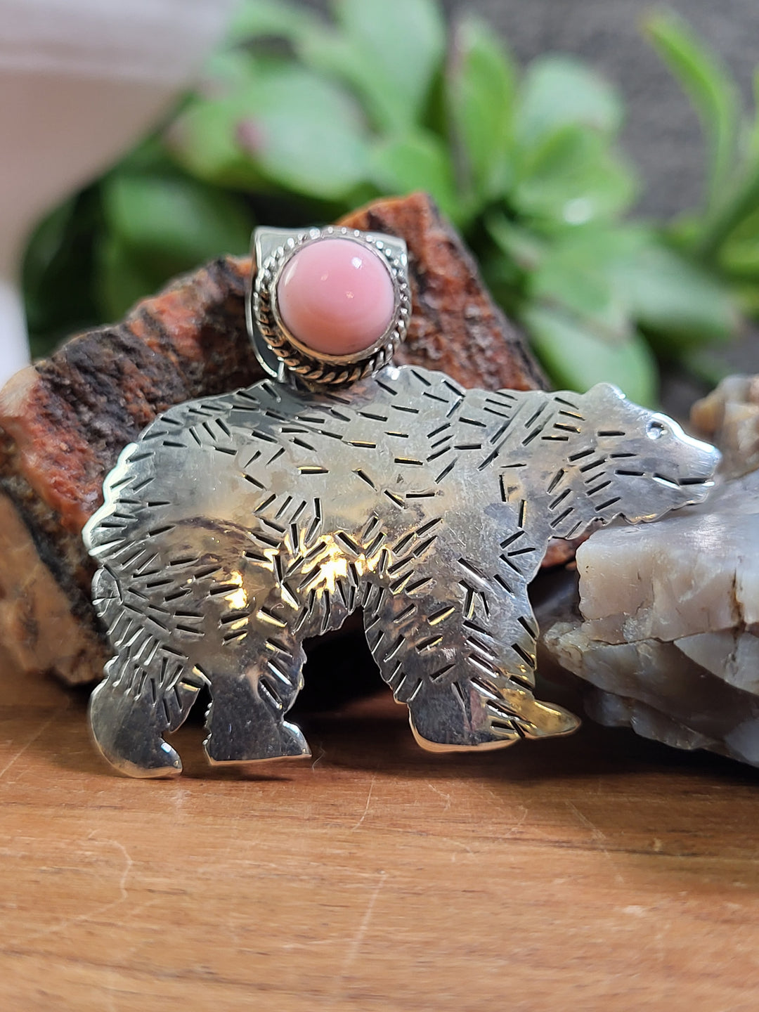 Natural Queen Conch Bear Pendant 925 Sterling Silver