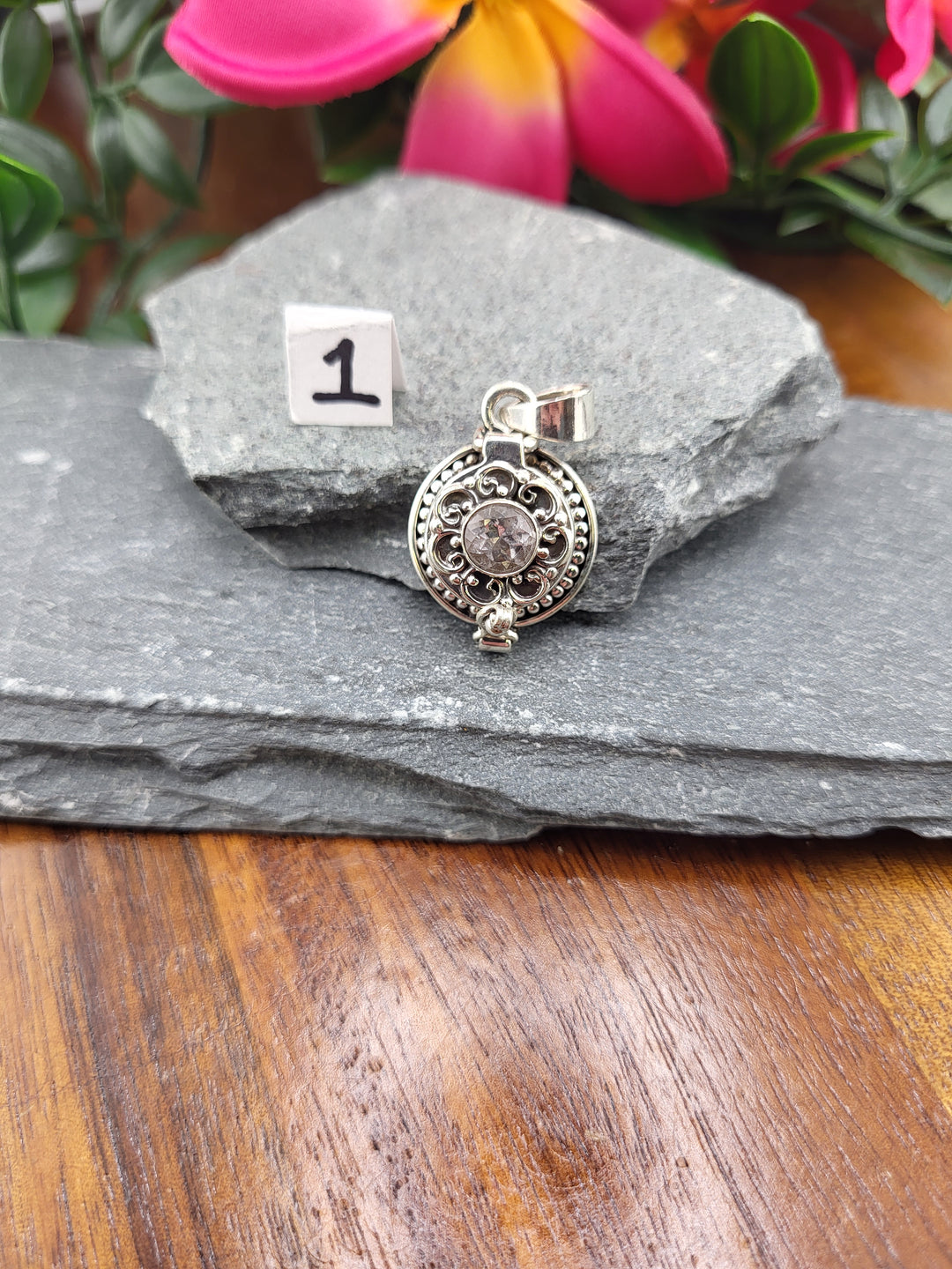 RESERVED FOR: Lisa Glenn -10/20/2024 -  1 Sterling Silver Items