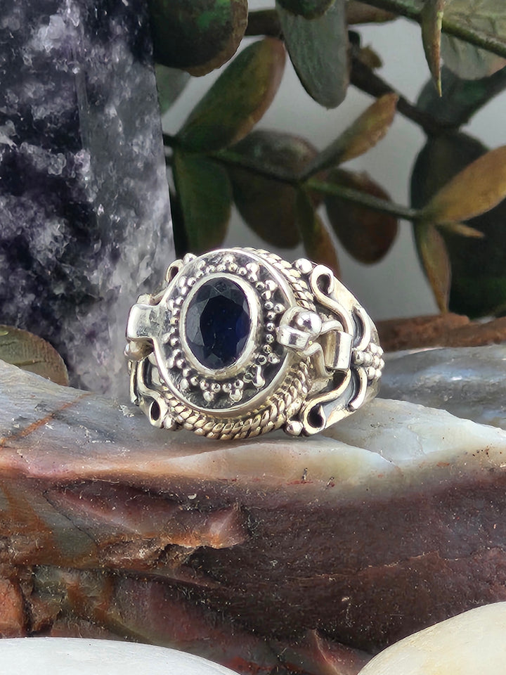 Sapphire & 925 Sterling Silver Lockett Ring Size 6¾