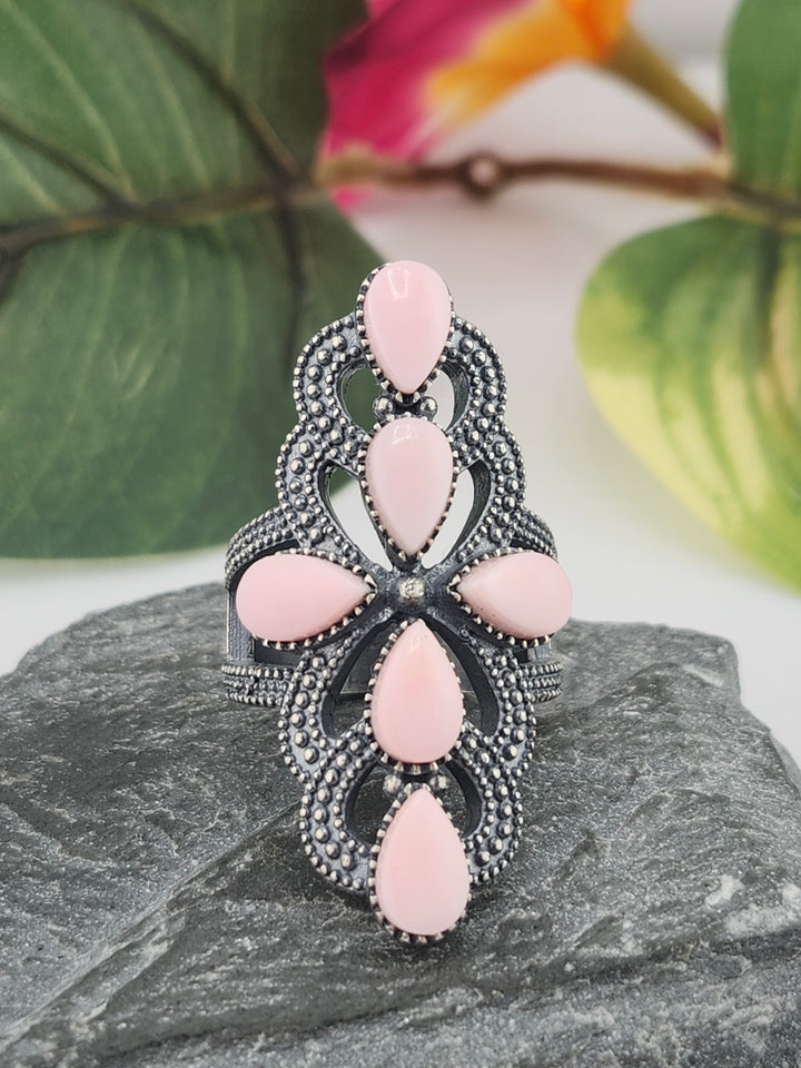 Queen Conch Shell and 925 Sterling Silver Ring - Size 7