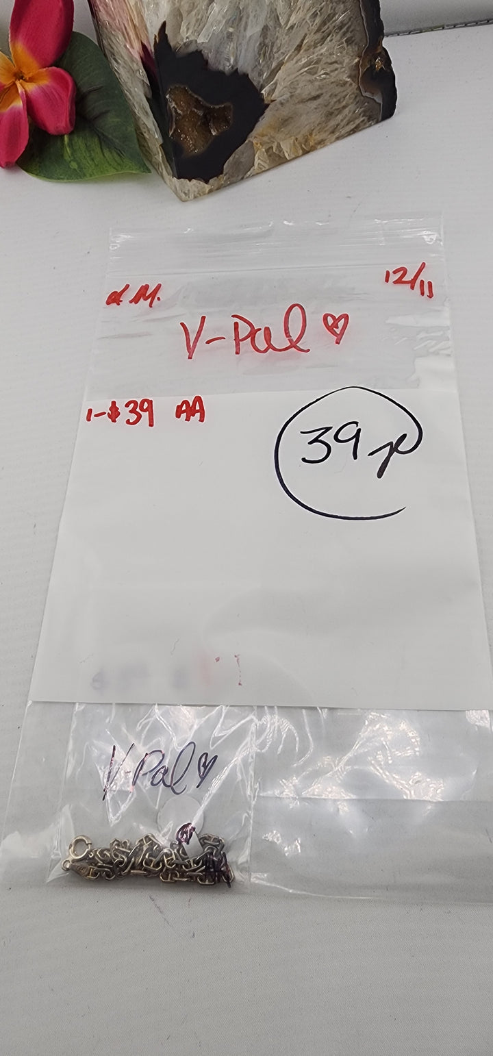 AM SHOW 48HR RESERVED FOR: V-Pal 🖤 - 12/11/2025 FL tiktok Live Show - 1 Sterling Silver Items