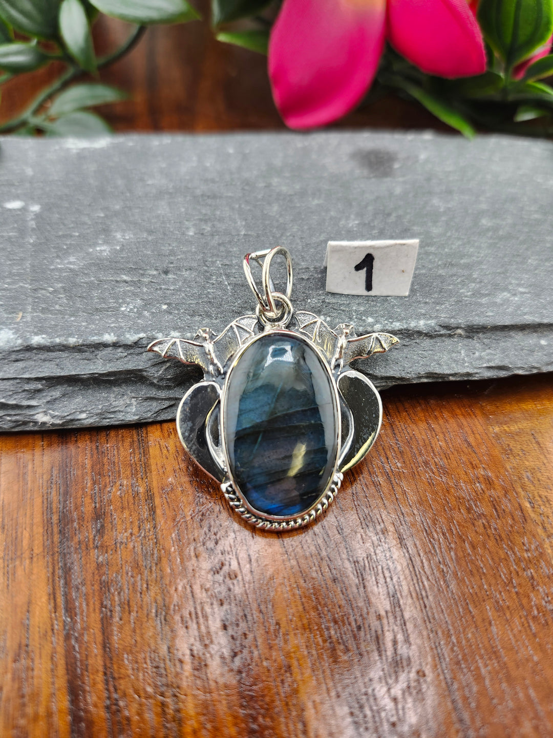 RESERVED FOR: The Divine Queen M -10/19/2024 -  1 Sterling Silver Items