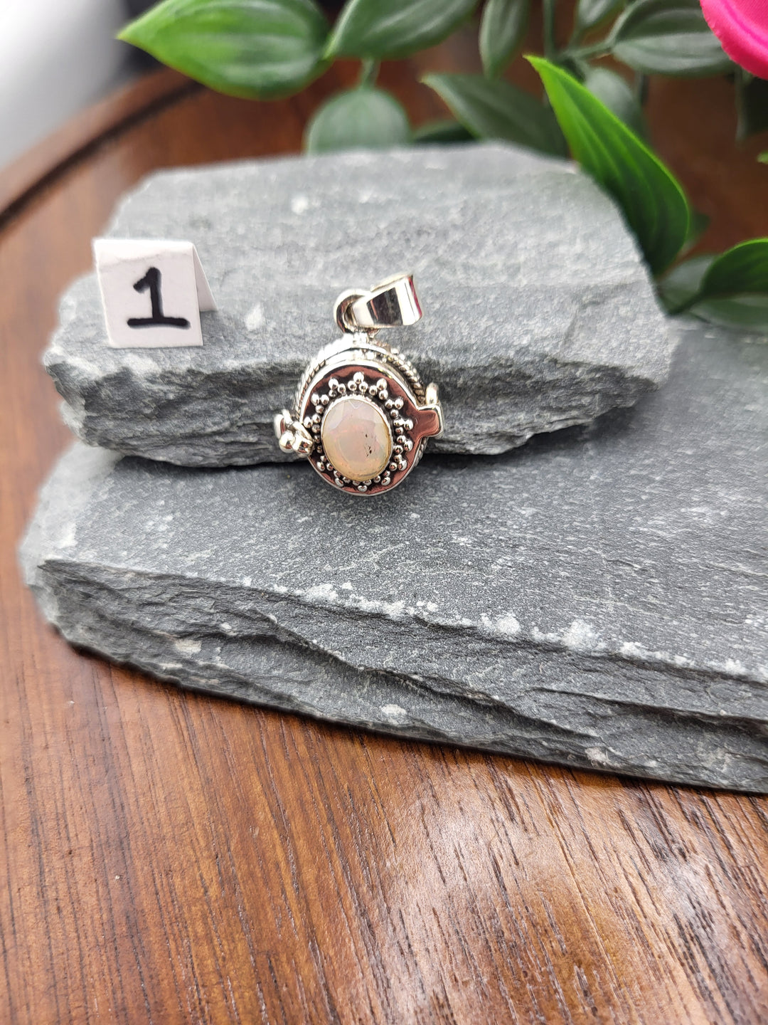 RESERVED FOR:  Erin -10/20/2024 -  1 Sterling Silver Items