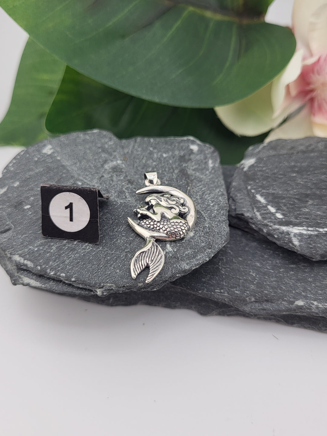 RESERVED FOR: Mazy J  - 2/5/2025 Show - 1 Sterling Silver Item