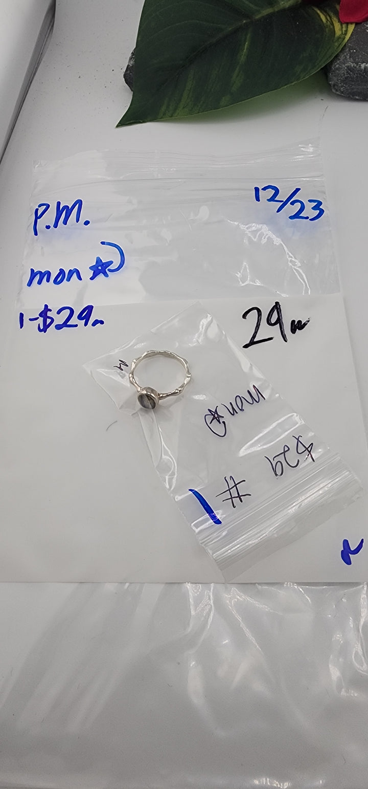 PM SHOW 48HR - RESERVED FOR: mon💫 - 12/23/2025 tiktok Live Show - 1 Sterling Silver Items
