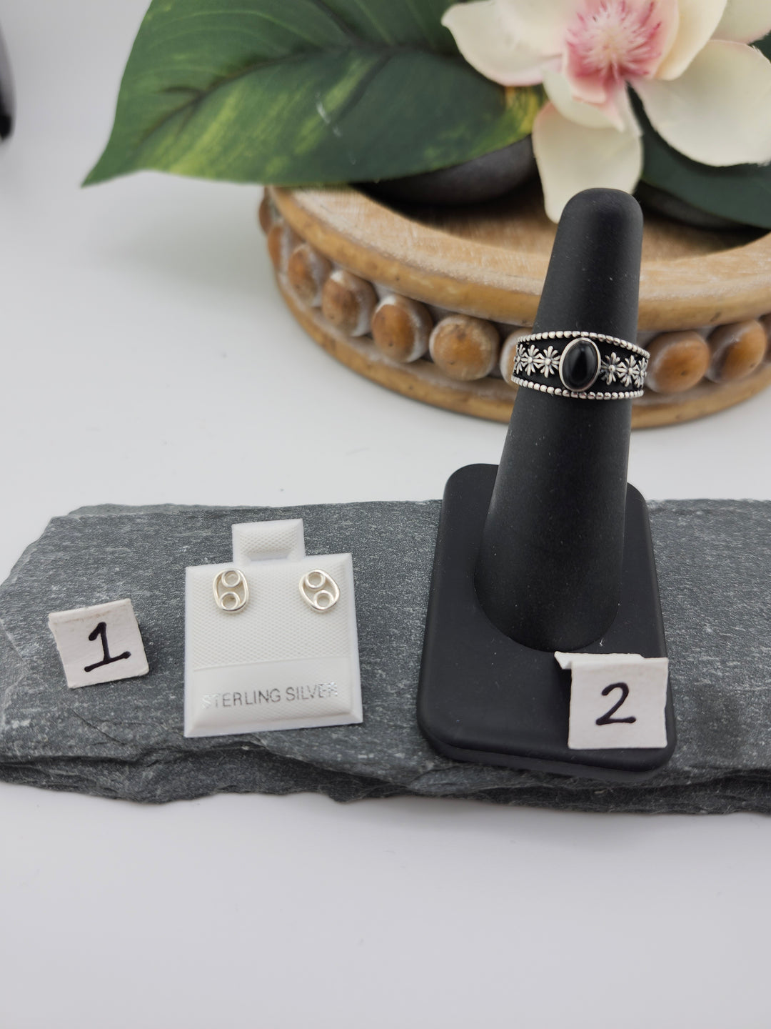 RESERVED FOR:   nikie 711 -12/07/2024 - 2 Sterling Silver Items
